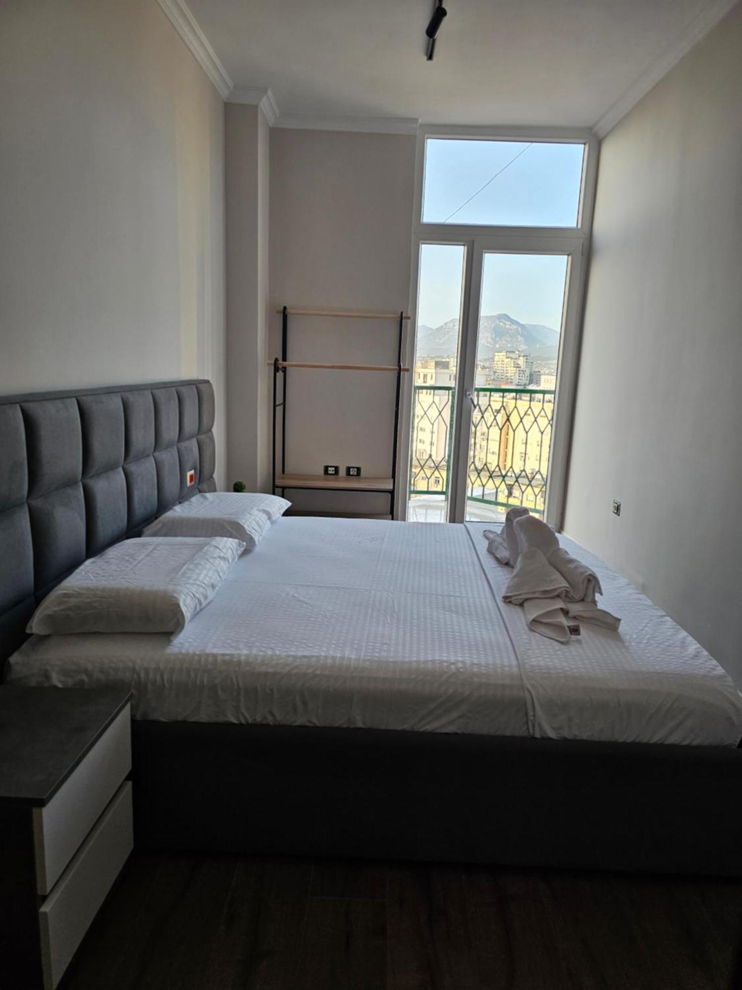 Sky Apartaments City Center Τίρανα Εξωτερικό φωτογραφία
