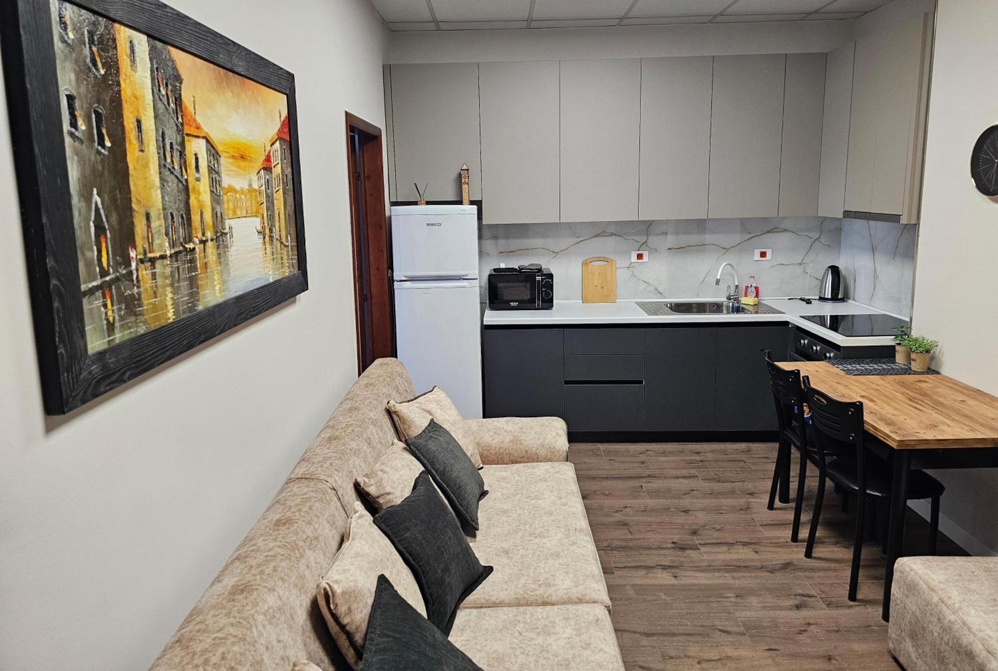 Sky Apartaments City Center Τίρανα Εξωτερικό φωτογραφία
